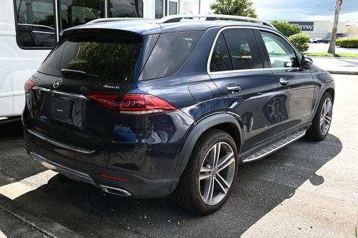 2022 Mercedes-Benz GLE 350 Base 4MATIC