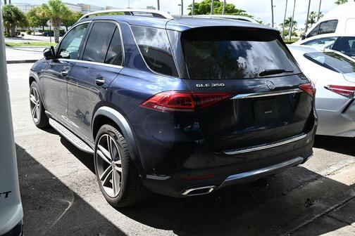 2022 Mercedes-Benz GLE 350 Base 4MATIC