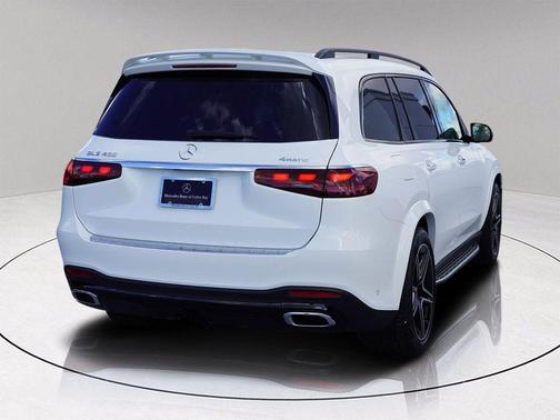 2026 Mercedes-Benz GLS 450
