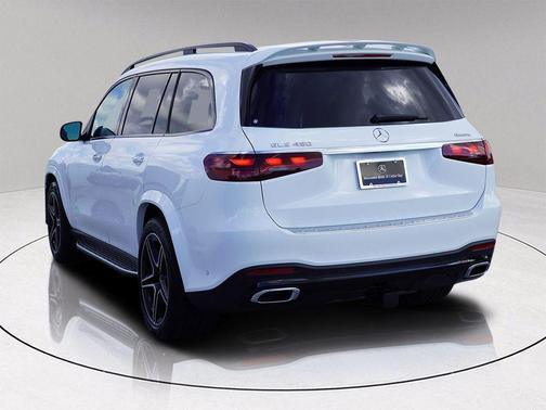 2026 Mercedes-Benz GLS 450