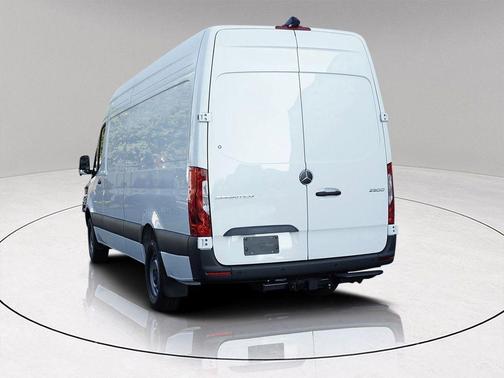 2026 Mercedes-Benz Sprinter 2500 High Roof