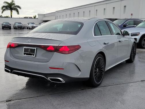 2026 Mercedes-Benz E-Class E 350