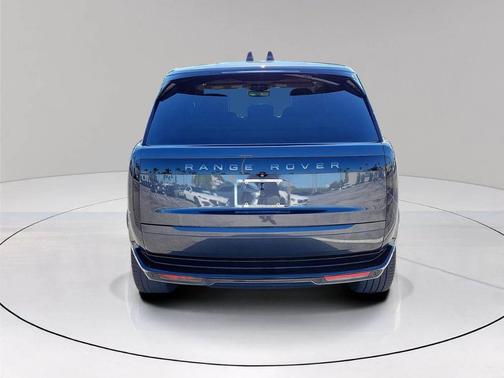 2023 Land Rover Range Rover P400 SE