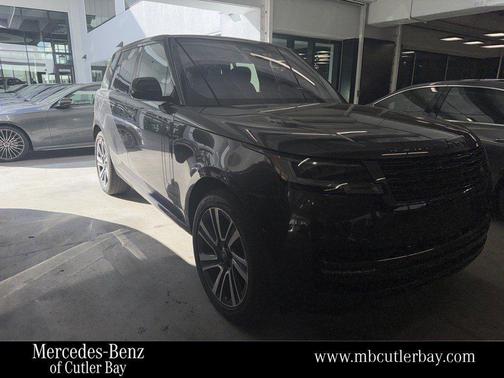 2023 Land Rover Range Rover P400 SE