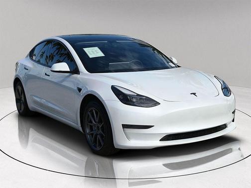 2023 Tesla Model 3 Base