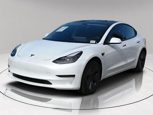 2023 Tesla Model 3 Base
