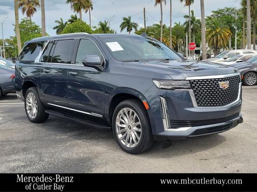Shadow 2021 Cadillac Escalade ESV Premium Luxury