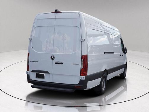 2026 Mercedes-Benz Sprinter 2500 170 WB