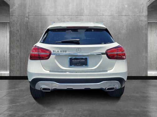 2020 Mercedes-Benz GLA 250 Base