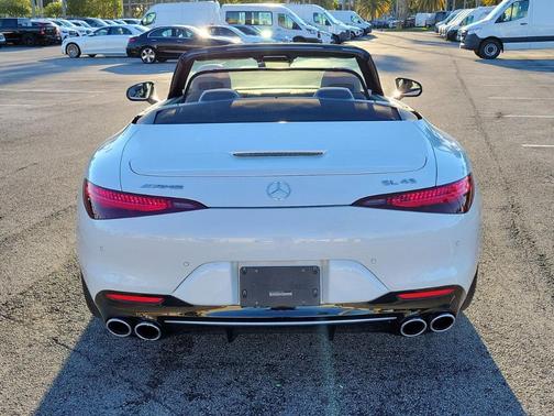 2023 Mercedes-Benz AMG SL 43 Base
