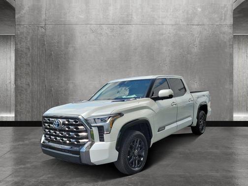 2024 Toyota Tundra Hybrid Platinum