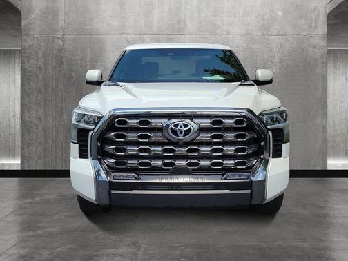 2024 Toyota Tundra Hybrid Platinum