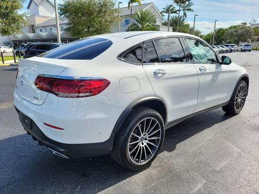 2023 Mercedes-Benz GLC 300 4MATIC Coupe