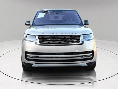 2023 Land Rover Range Rover P530 SE