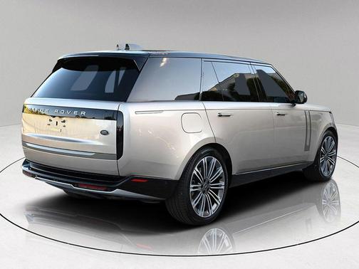 2023 Land Rover Range Rover P530 SE