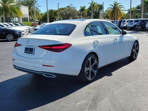 2026 Mercedes-Benz C-Class C 300