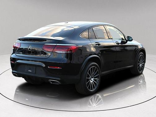 2023 Mercedes-Benz GLC 300 4MATIC Coupe