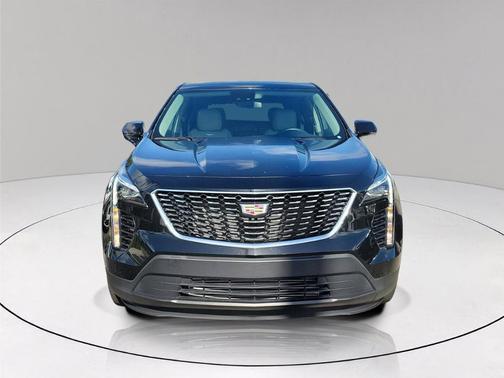 Stellar Black Metallic 2023 Cadillac XT4 Luxury