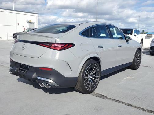 2026 Mercedes-Benz AMG GLC 43 Base