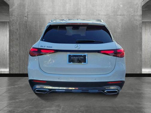 2024 Mercedes-Benz GLC 300 Base