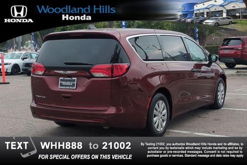 Velvet Red Pearlcoat 2018 Chrysler Pacifica L