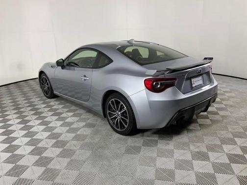 Photo 5 of 33 of 2018 Subaru BRZ Limited