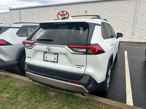 2024 Toyota RAV4 Adventure