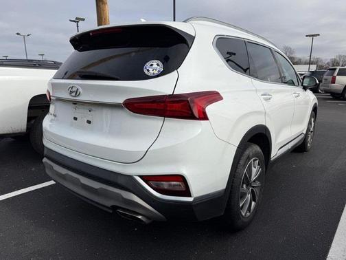 2019 Hyundai SANTA FE Ultimate 2.4