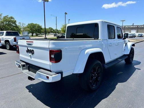Bright White Clearcoat 2023 Jeep Gladiator High Altitude 4x4