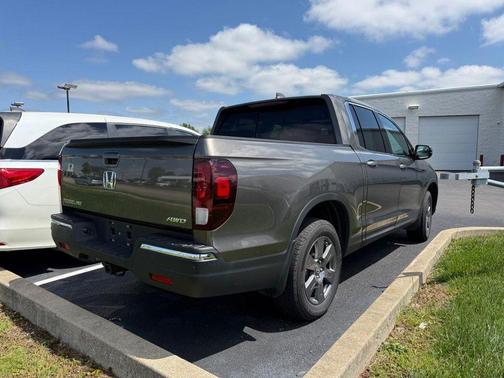 Pewter 2020 Honda Ridgeline RTL-E