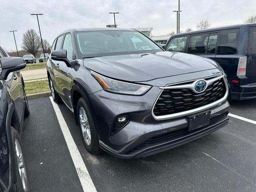 2024 Toyota Highlander Hybrid LE