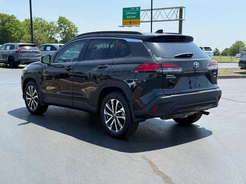 Jet Black 2025 Toyota Corolla Cross XLE