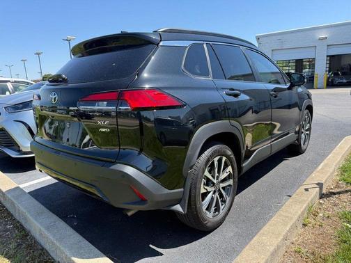 Jet Black 2025 Toyota Corolla Cross XLE