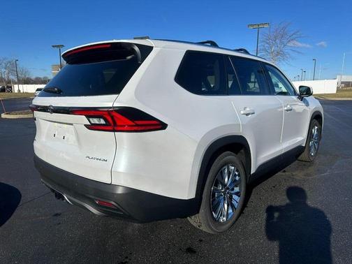 2026 Toyota Grand Highlander Platinum