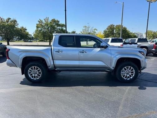 2025 Toyota Tacoma Hybrid Limited