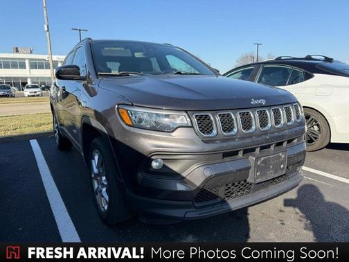 2023 Jeep Compass Latitude Lux