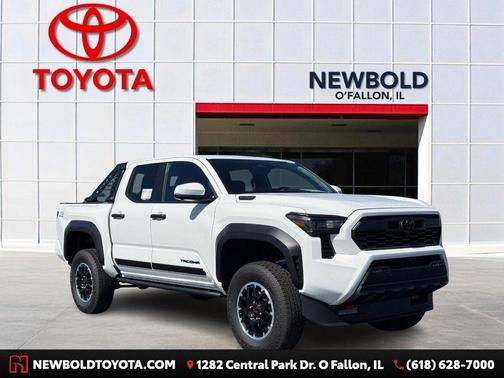 Ice 2025 Toyota Tacoma Hybrid TRD Off Road