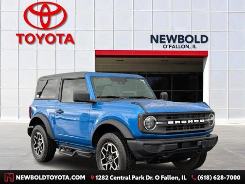 Velocity Blue Metallic 2025 Ford Bronco Base