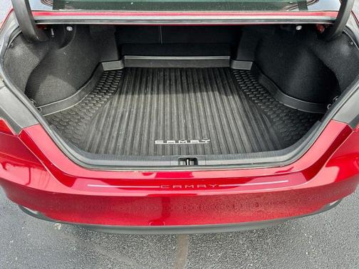 Ruby Flare Pearl 2020 Toyota Camry XLE