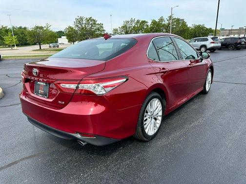 Ruby Flare Pearl 2020 Toyota Camry XLE