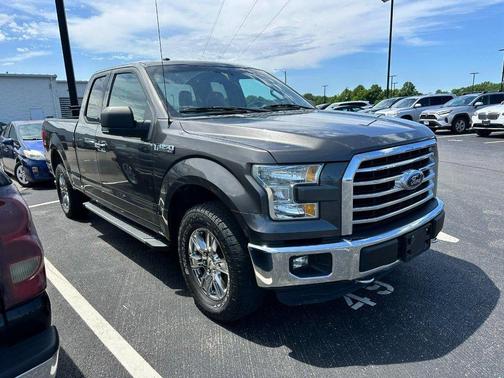 Magnetic Metallic 2015 Ford F-150 XLT