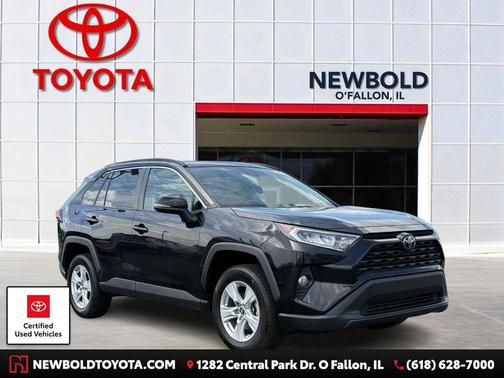 Midnight Black Metallic 2019 Toyota RAV4 XLE