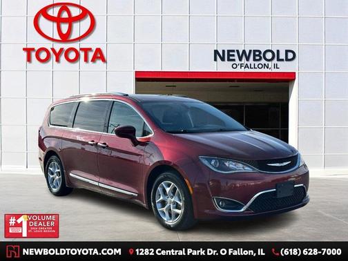 2018 Chrysler Pacifica Touring-L