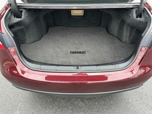 2015 Toyota Avalon XLE Premium