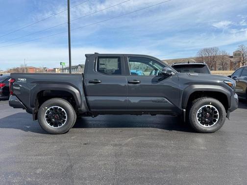 2026 Toyota Tacoma Hybrid TRD Off Road