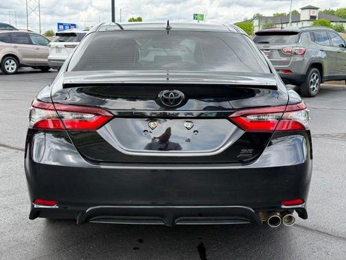 Midnight Black Metallic 2024 Toyota Camry SE