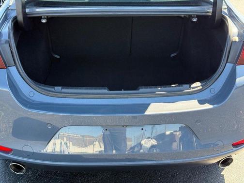 2022 Mazda Mazda3 AWD w/Premium Package