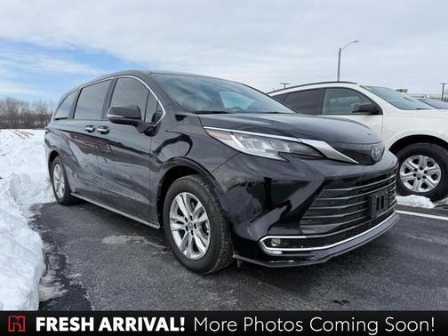 2025 Toyota Sienna Limited