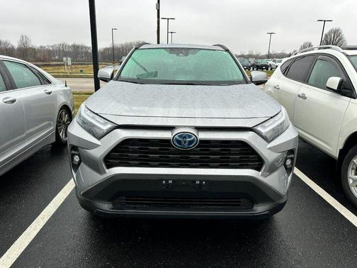 2023 Toyota RAV4 Hybrid XLE Premium