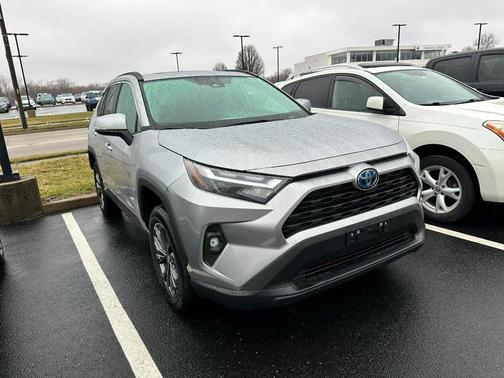 2023 Toyota RAV4 Hybrid XLE Premium
